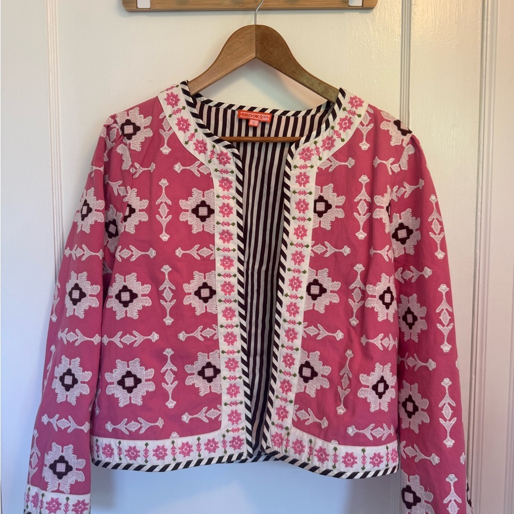 Brooks Ave Pink Embroidered Open-Front Jacket with Brown and White Trim